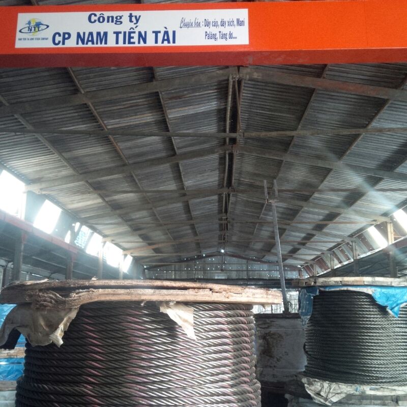 Cánh cửa hội nhập đang dần rộng mở, không chỉ mang đến nhiều cơ hội cho các DN Việt, mà còn đặt ra nhiều thách thức. Bởi khi thuế suất nhập khẩu hàng hóa bằng 0%, sức ép cạnh tranh của các DN vô cùng